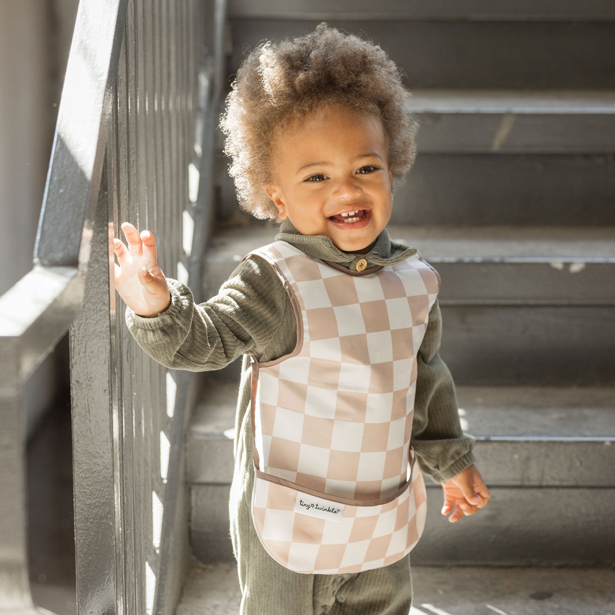 Mess-Proof Apron Waterproof Baby & Toddler Food Bib - PFAS, PVC, BPA, Phthalate Free