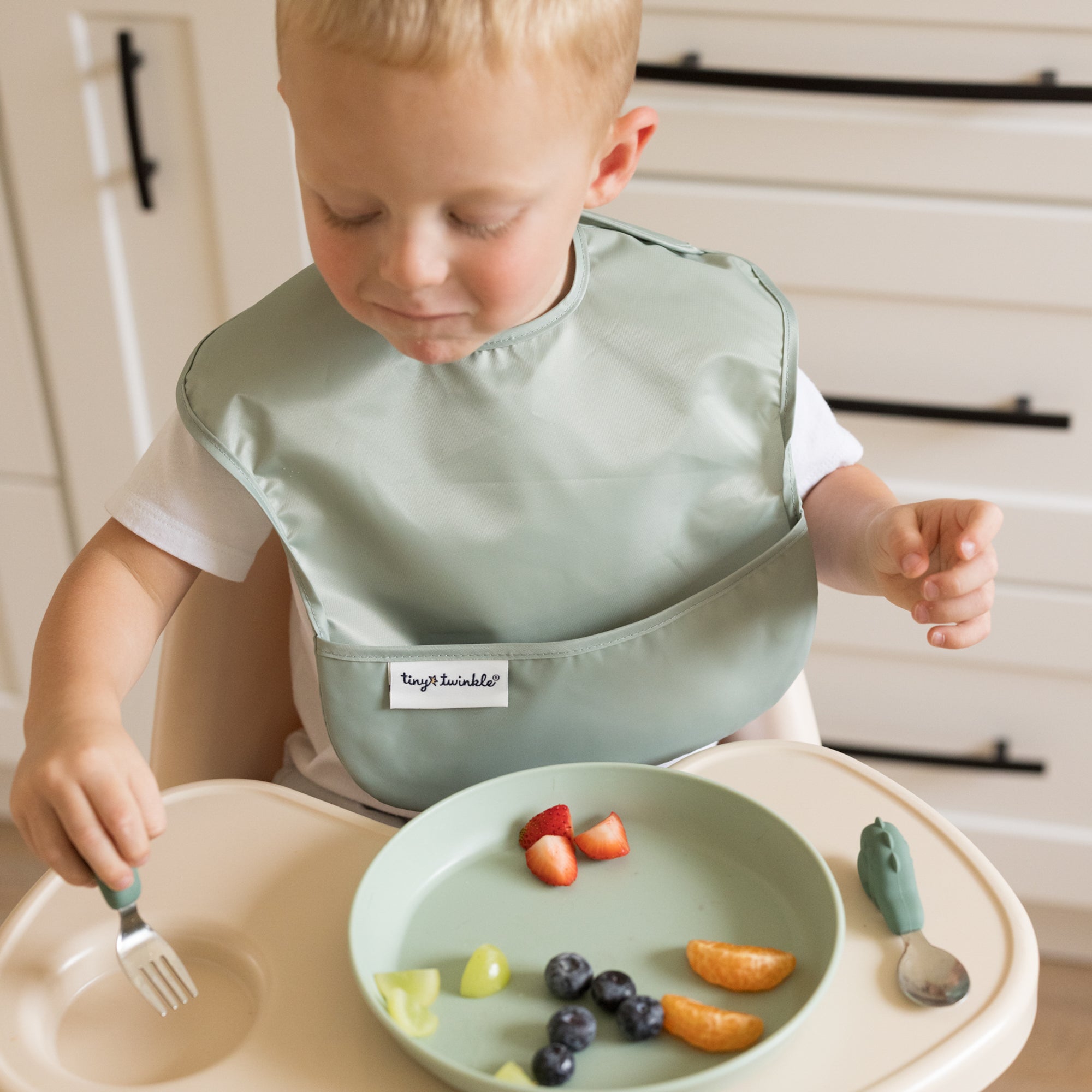 Mess-Proof Easy Waterproof Food Bibs Multi-Pack Sets | Baby & Toddler- PFAS, PVC, BPA, Phthalate Free