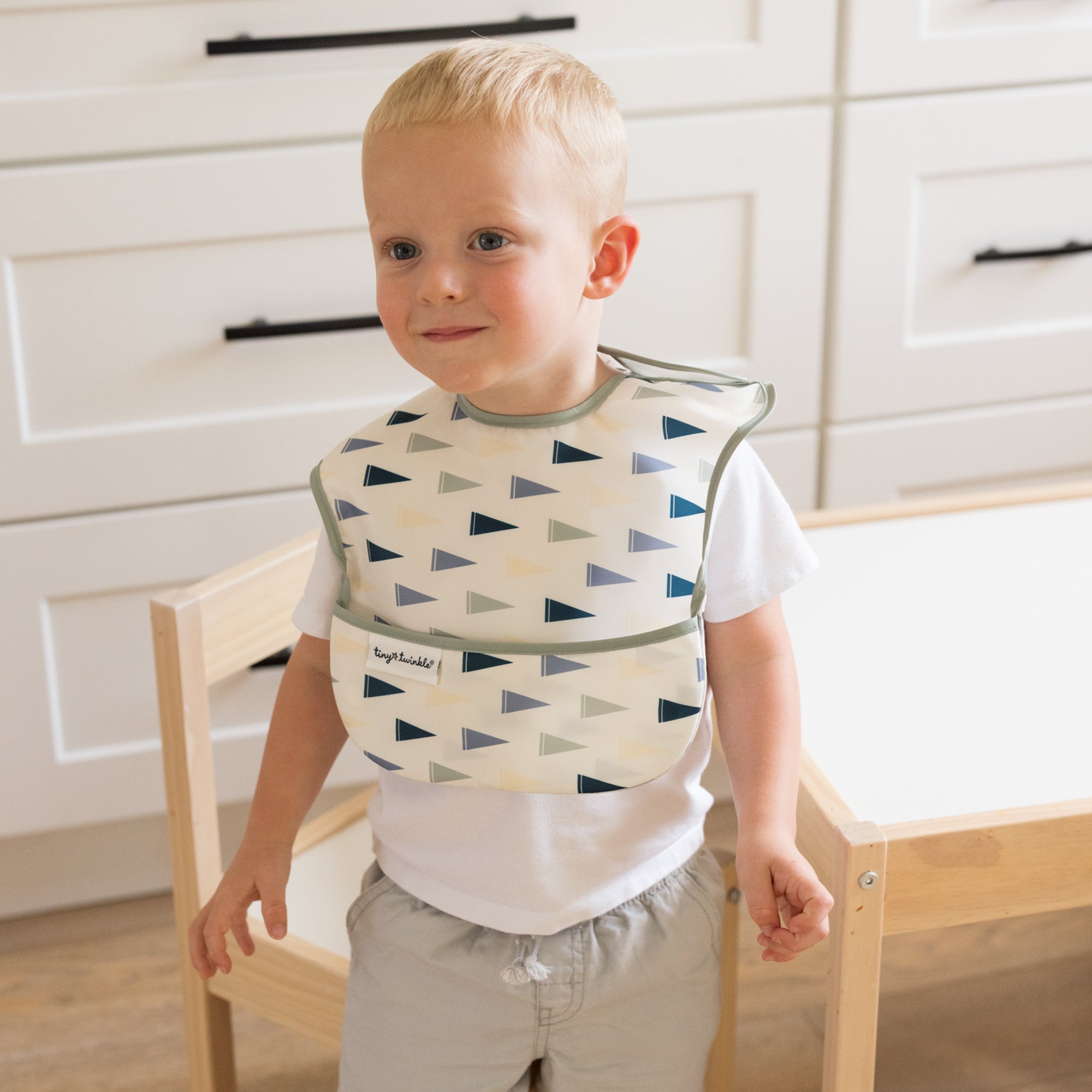 Mess-Proof Easy Waterproof Food Bibs Multi-Pack Sets | Baby & Toddler- PFAS, PVC, BPA, Phthalate Free