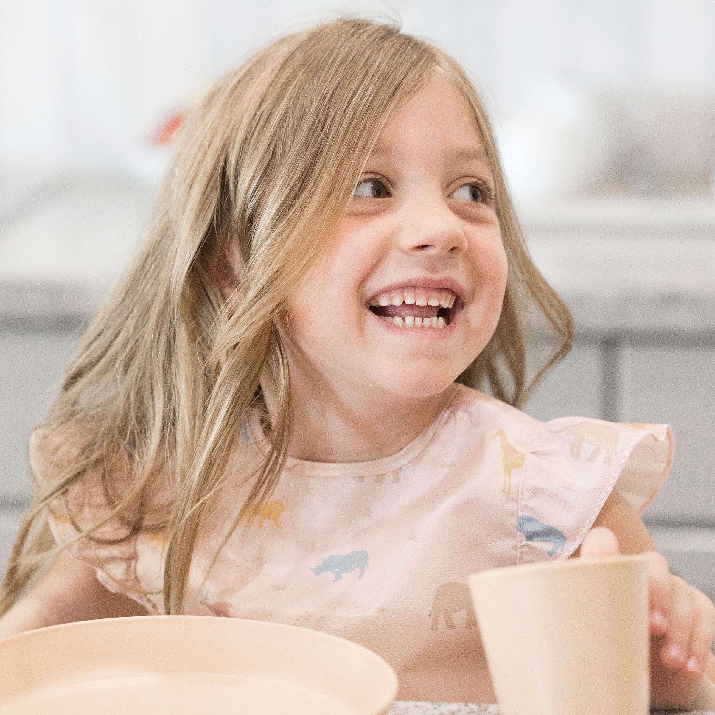 Mess-Proof Apron Waterproof Baby & Toddler Food Bib - PFAS, PVC, BPA, Phthalate Free