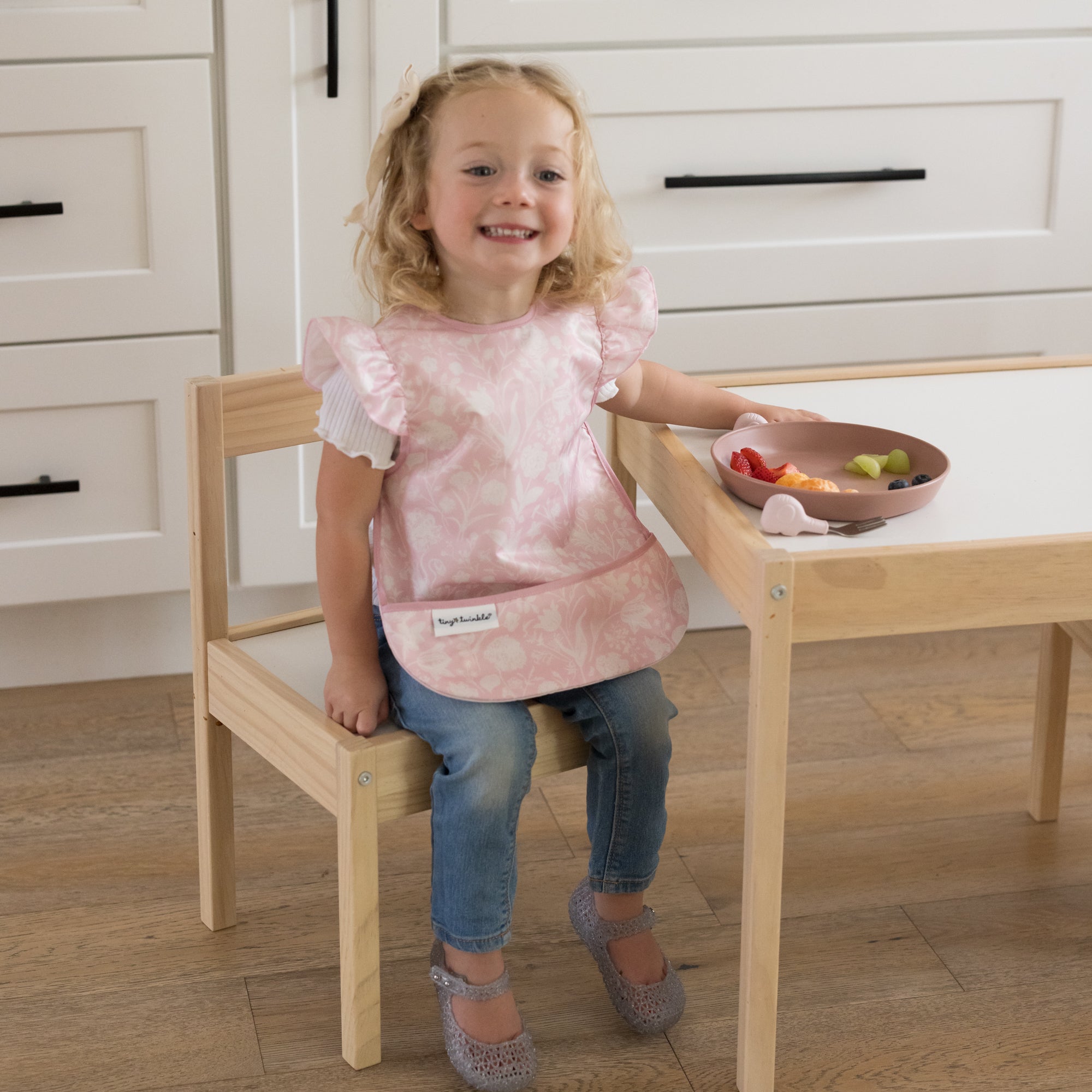 Mess-Proof Apron Waterproof Baby & Toddler Food Bib - PFAS, PVC, BPA, Phthalate Free