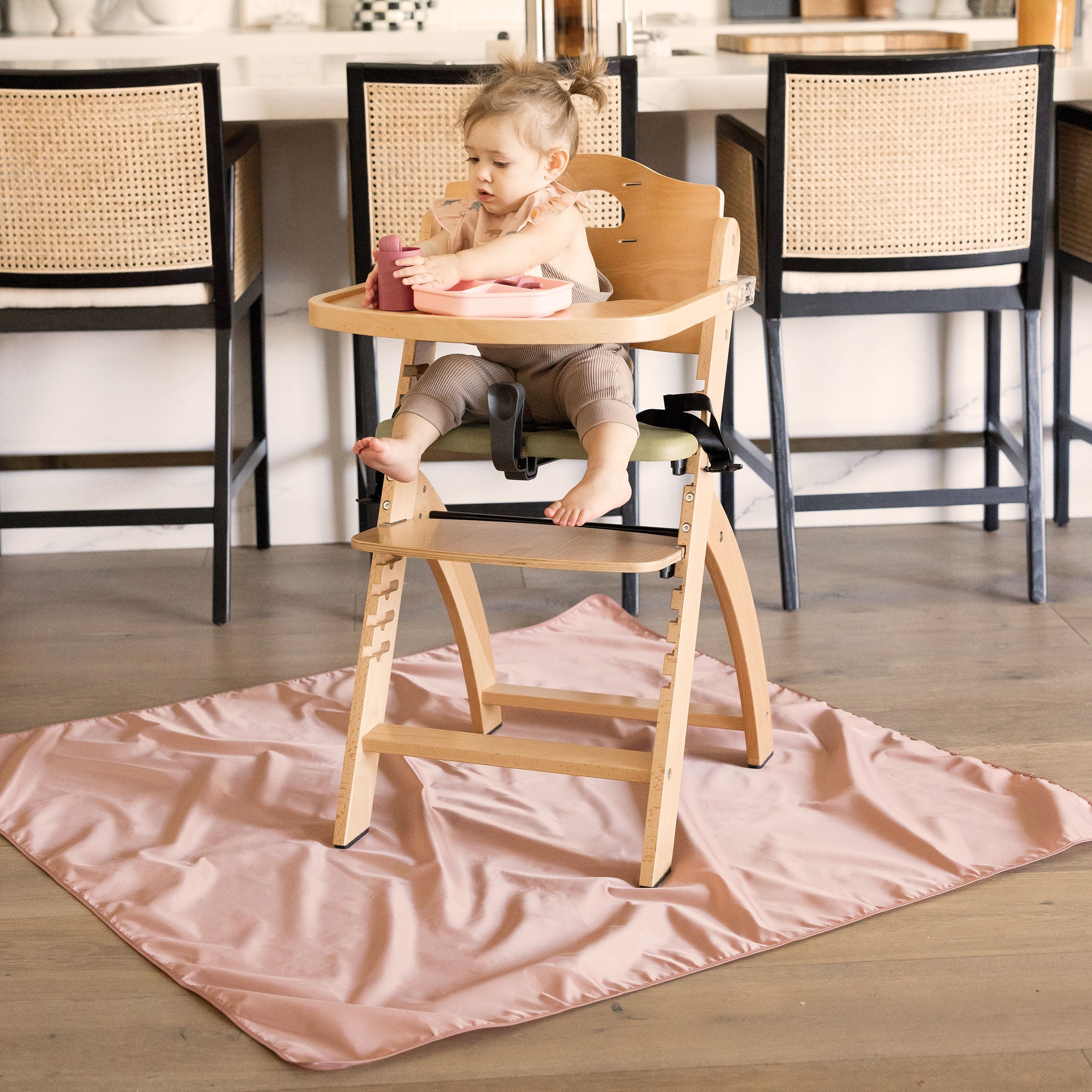 Mess-Proof Splat Mats for Playtime and Mealtime