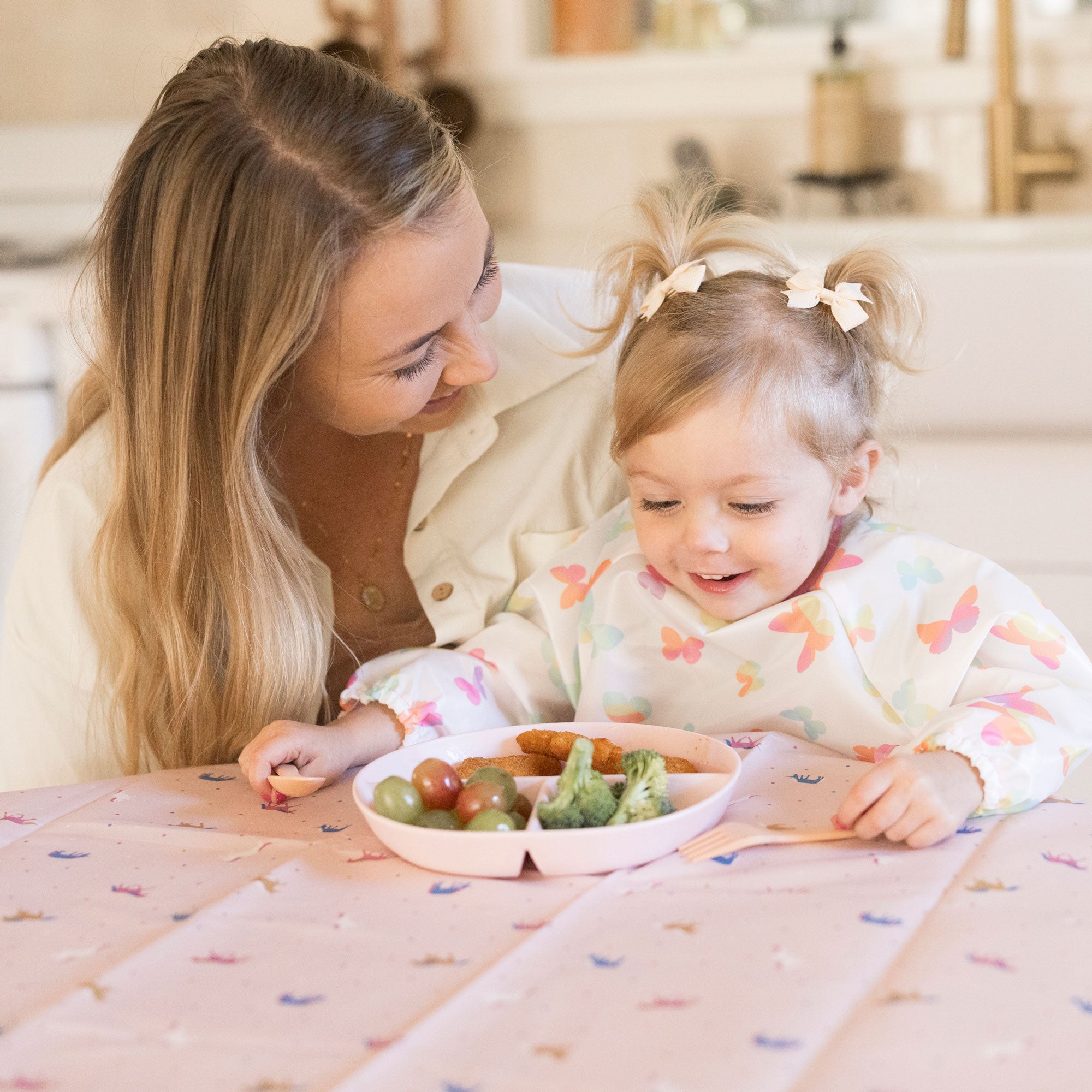Mess-Proof Splat Mats for Playtime and Mealtime